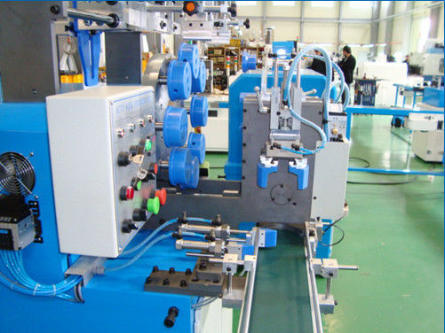 Sterowanie PLC Automatyczny gramofon Filtr oleju Making Machine, Pojemność Produkt 30 - 50 szt / min