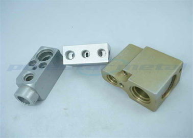 Wysoka precyzja CNC obróbki elementów ze stali nierdzewnej SS304 Toczenie CNC Parts